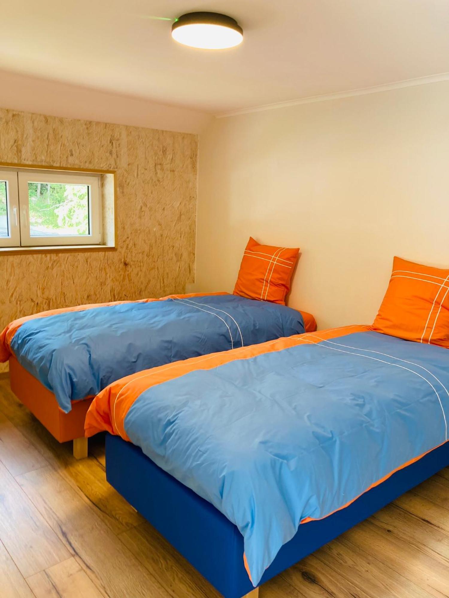 Open Source A L'Entree Du Circuit! Apartment Stavelot Room photo
