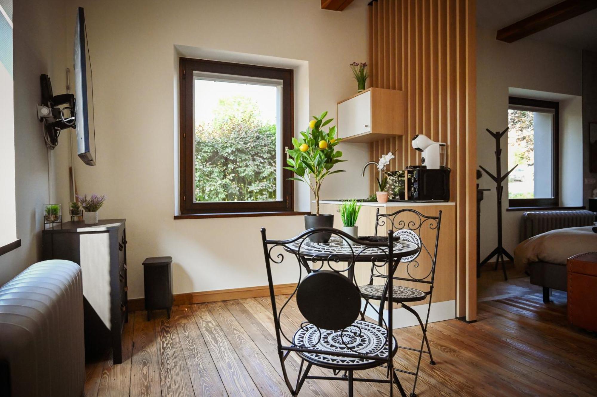 Open Source A L'Entree Du Circuit! Apartment Stavelot Room photo