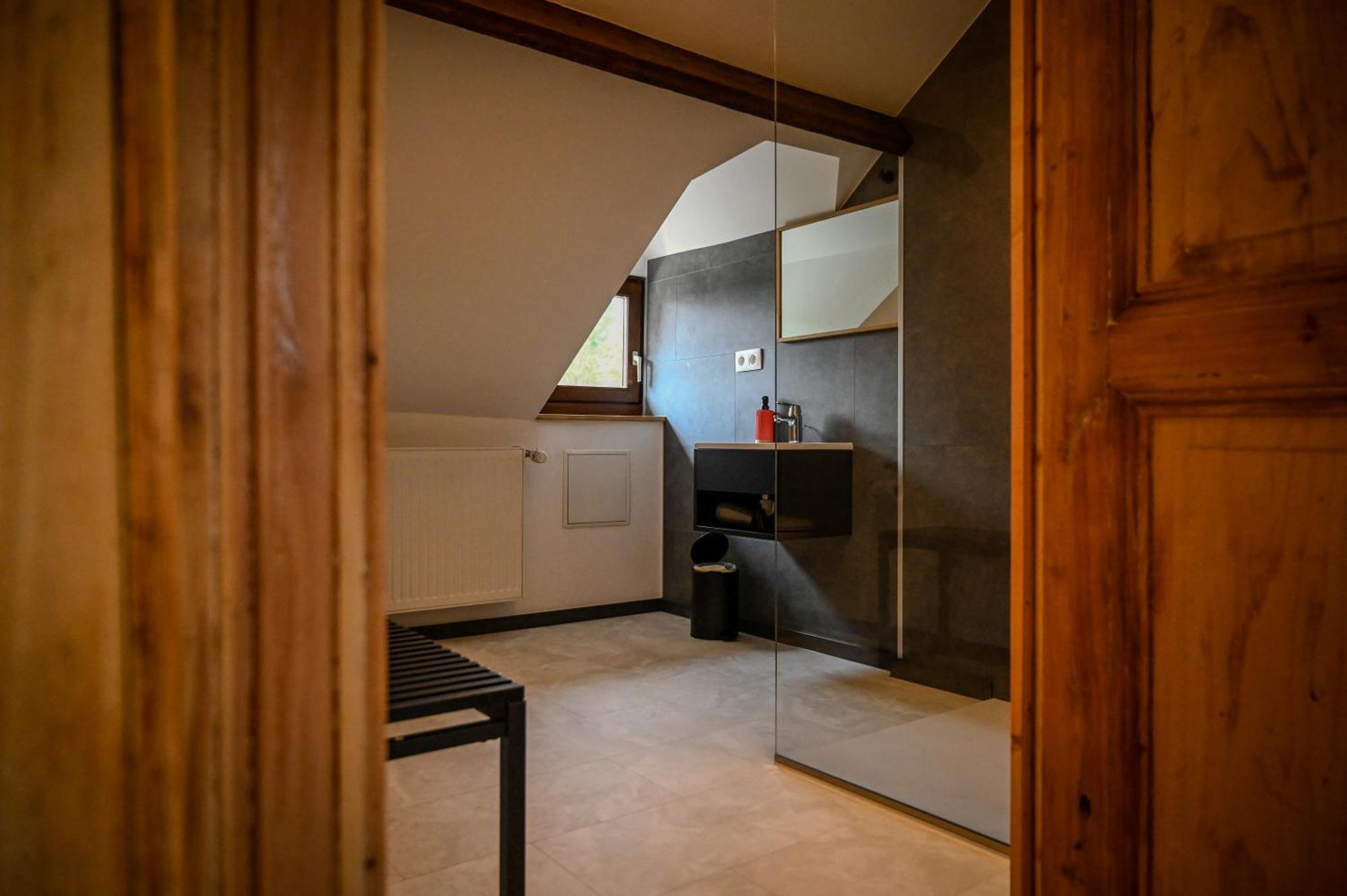 Open Source A L'Entree Du Circuit! Apartment Stavelot Room photo